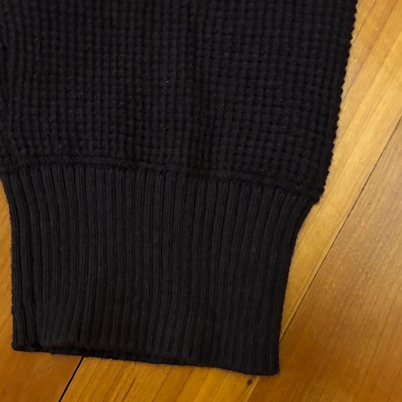 NIC+ZOE Women's Navy V-Neck Sweater - Picture 4 of 6